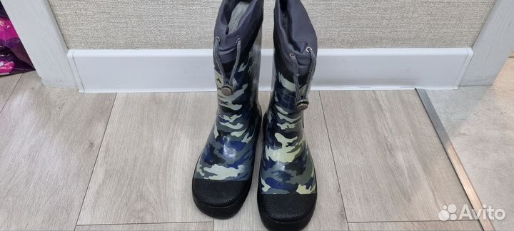 Детские резиновые сапоги