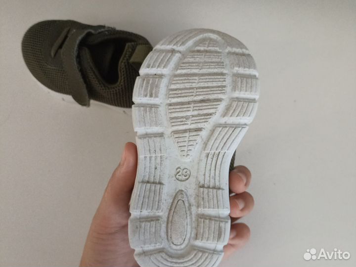 Кроссовки на мальчика
