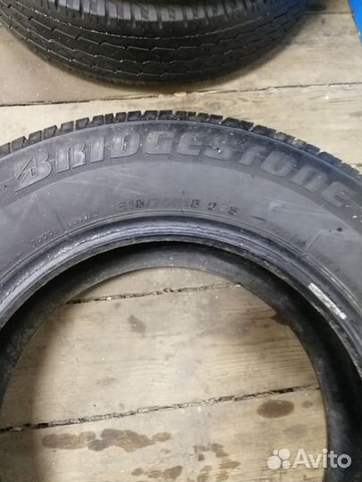 Bridgestone B390 215/70 R15 98S