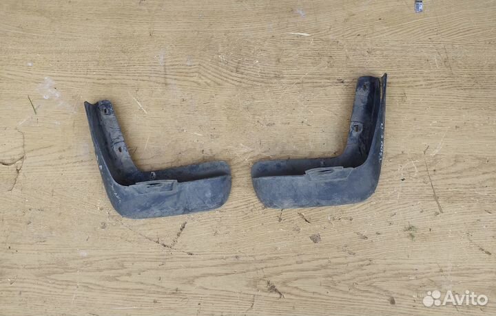 Chevrolet Aveo T300 задние брызговики