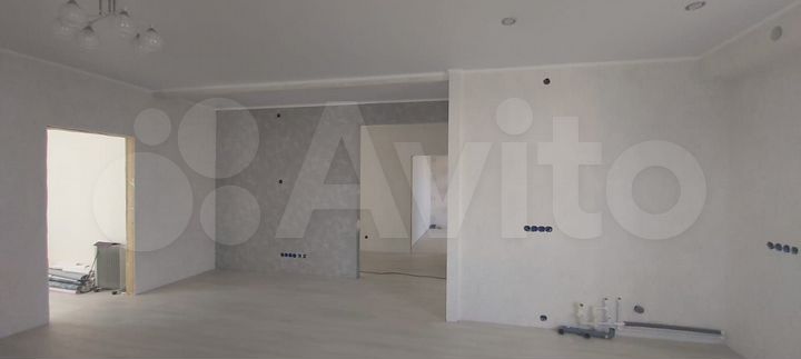 Дом 63 м² на участке 4 сот.