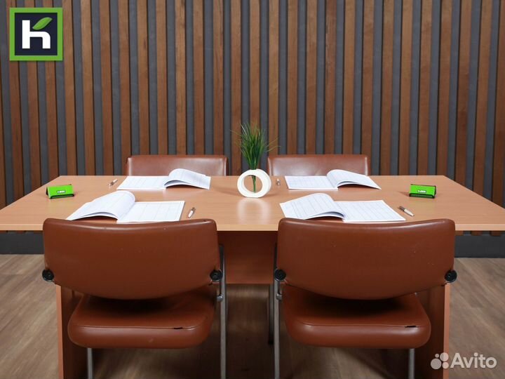 Стол для переговоров