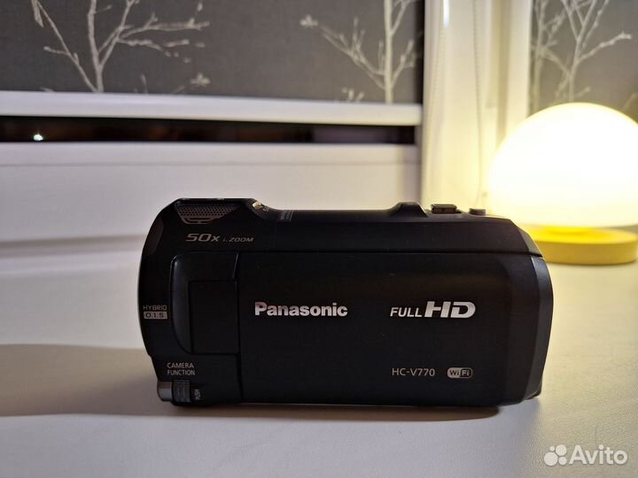 Видеокамера Panasonic hc v770