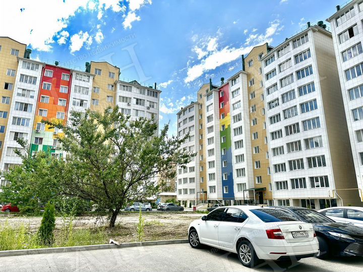 2-к. квартира, 64,3 м², 2/9 эт.