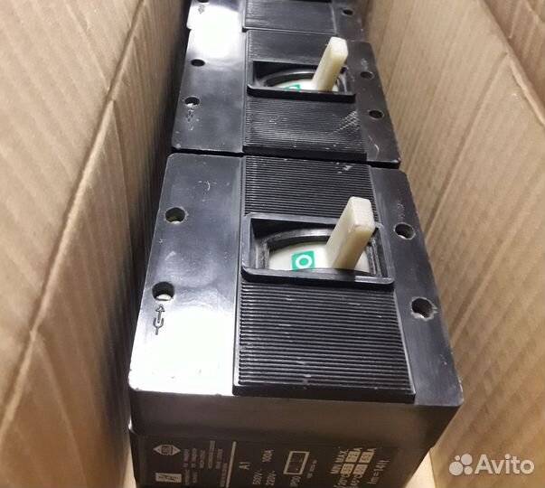 Автоматы 100А 500V, Болгария