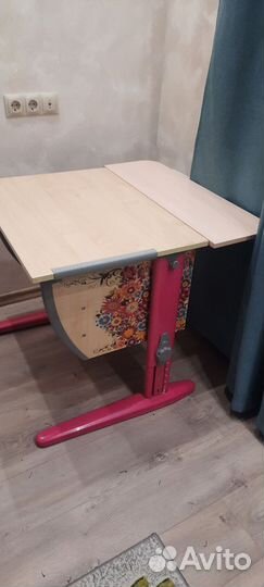 Письменный стол для школьника