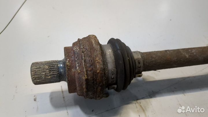 Полуось Volkswagen Tiguan, 2013