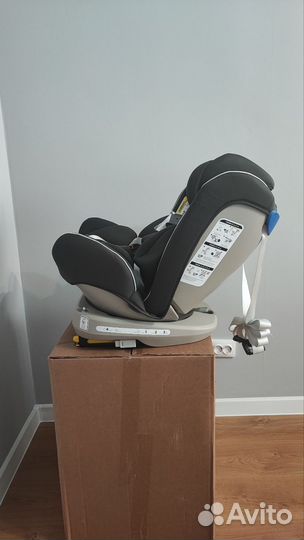 Новое детское автокресло happy baby unix + накидка