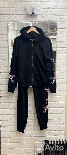 Спортивный костюм женский 48-50
