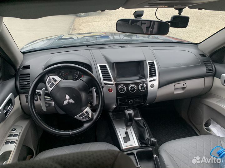 Mitsubishi Pajero Sport 2.5 AT, 2012, 291 000 км