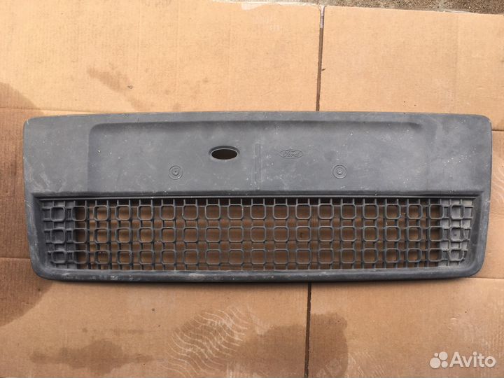 Решетка в бампер Ford Fusion (1806)