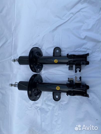 Амортизатор Передний правый левый JAC J7