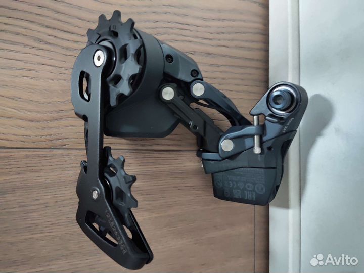 Переключатель задний sram Force AXS