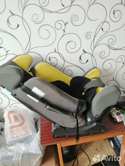 Детское кресло для авто