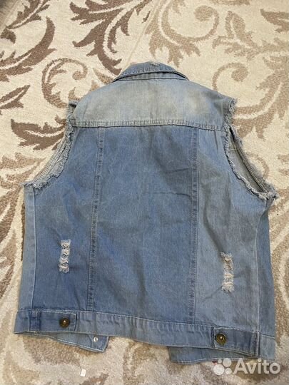 Жилета джинсовая