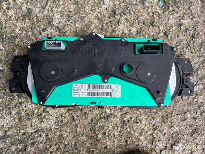 Панель приборов Renault Symbol LU K4J 2009