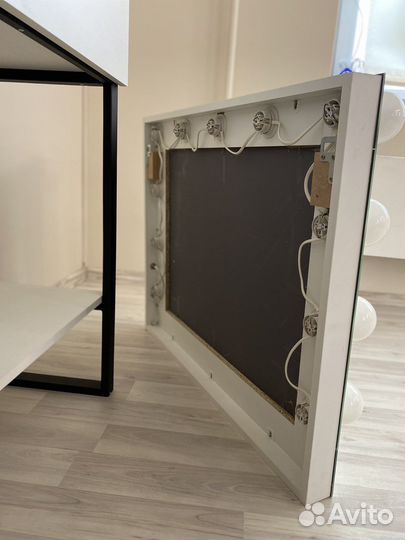 Гримёрное зеркало Johny Wood