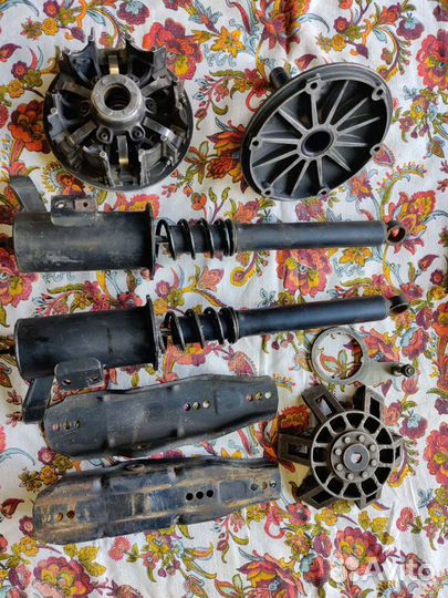 Двигатель и вариатор снегохода BRP