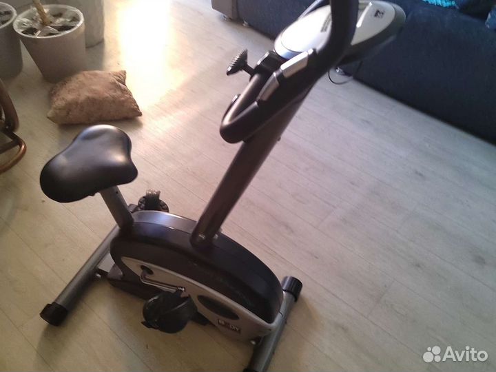 Велотренажер body