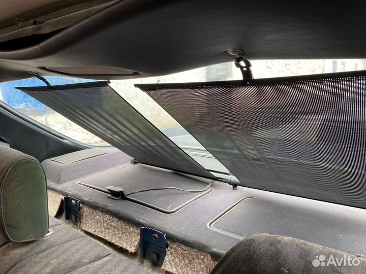 Задняя полка Mercedes W126