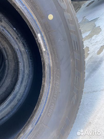 Bridgestone Dueler H/P 235/65 R17