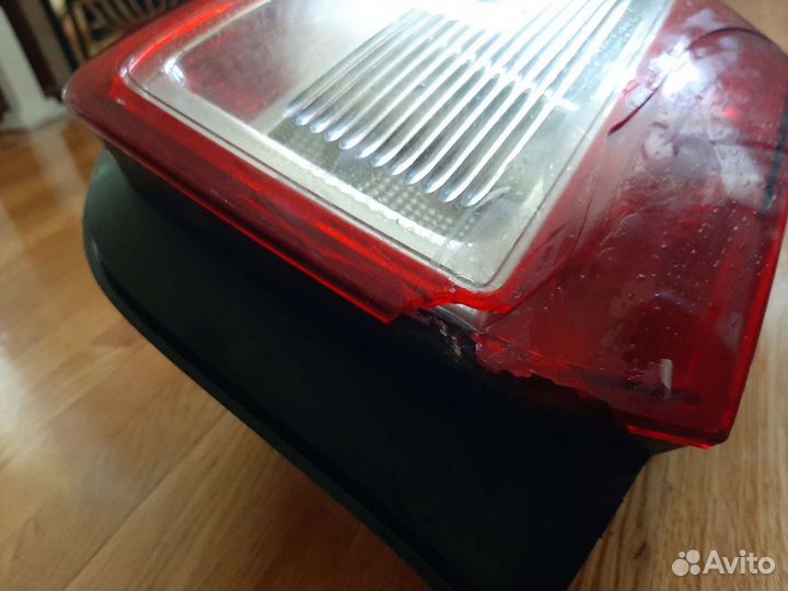 Фонарь задний рено логан 2