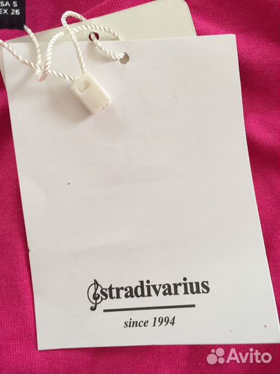 Футболка Stradivarius