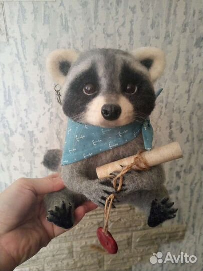 Енот игрушка сухое валяние ручная работа