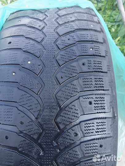 Bridgestone Blizzak Spike-01 255/60 R18 112T
