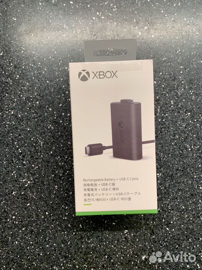 Оригинальная батарея Xbox + USB-C кабель