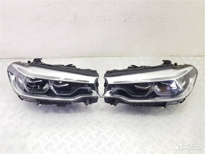 Фара правая BMW 5 G30/G31