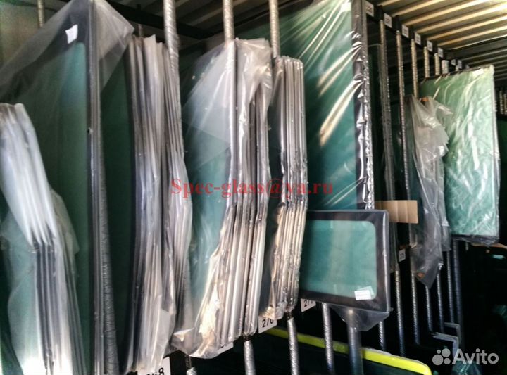 Стекло кабины mustang ME3003