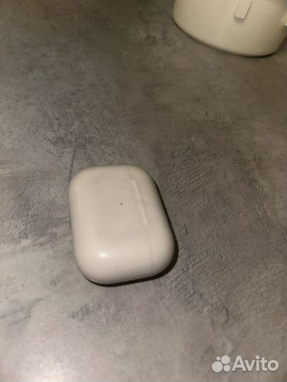 Кейс airpods pro (+правый наушник )