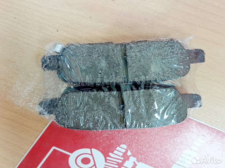 Тормозные колодки задние qashqai