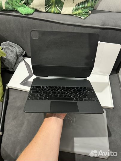 Magic keyboard iPad pro 12.9 оригинал