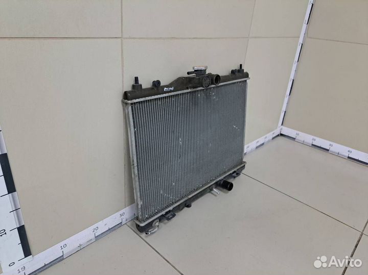 Б/У Радиатор охлаждения двигателя 21460EL10B