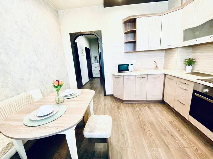 2-к. квартира, 47 м², 10/18 эт.