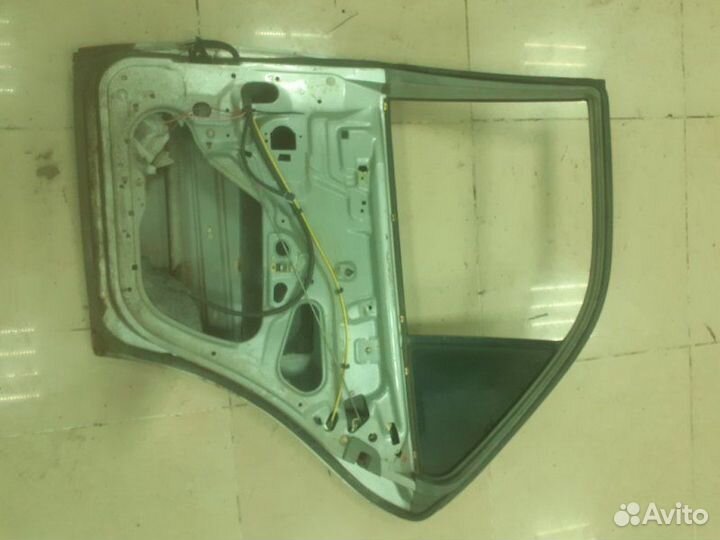 Дверь задняя правая Mercedes-Benz 230 S210