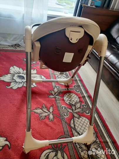 Детский стульчик для кормления