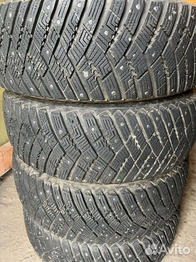Goodyear Ultragrip Ice Arctic 215/70 R17 100T