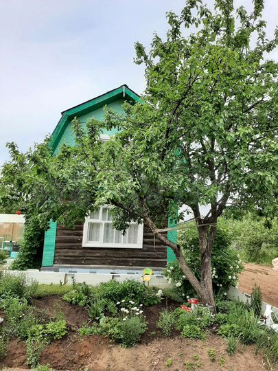 Дом 40 м² на участке 5 сот.