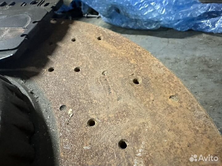 MB GLC тормозные диски и колодки 360мм AMG пакет