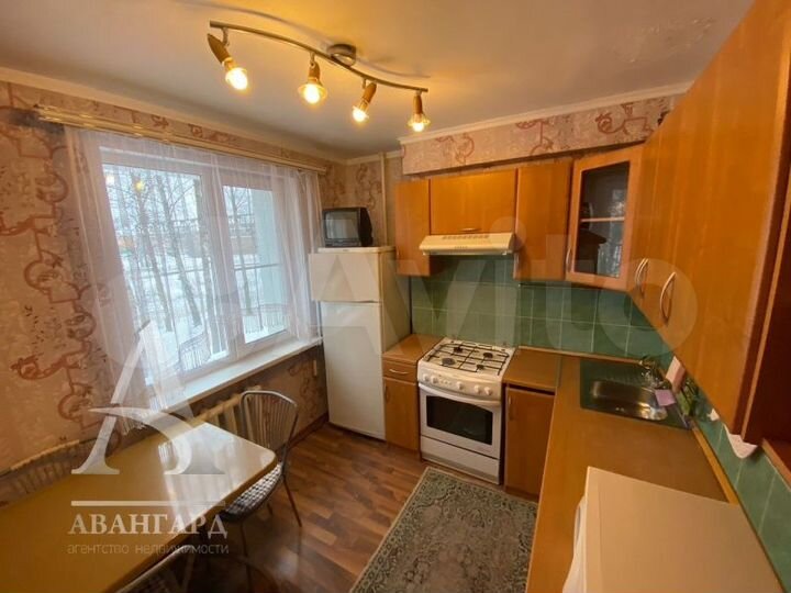 1-к. квартира, 32 м², 2/9 эт.