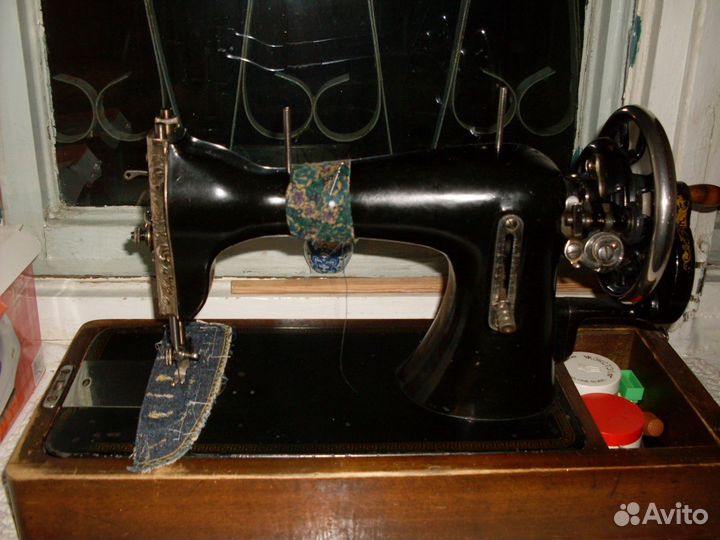 Швейная машинка