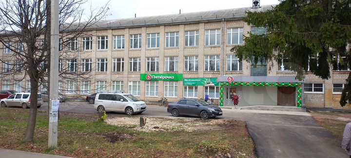 Торговая площадь, 280 м²