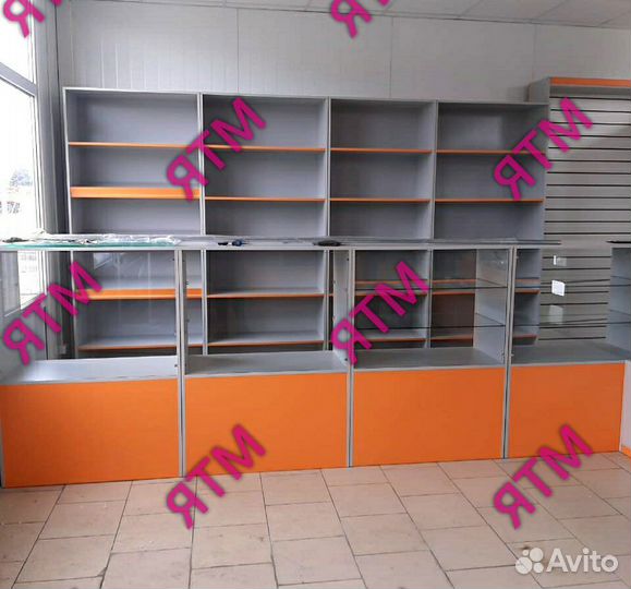 Витрины для магазинов автозапчастей