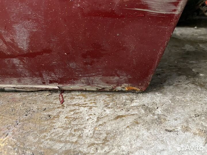 Дверь на Ford LTD Country Squire