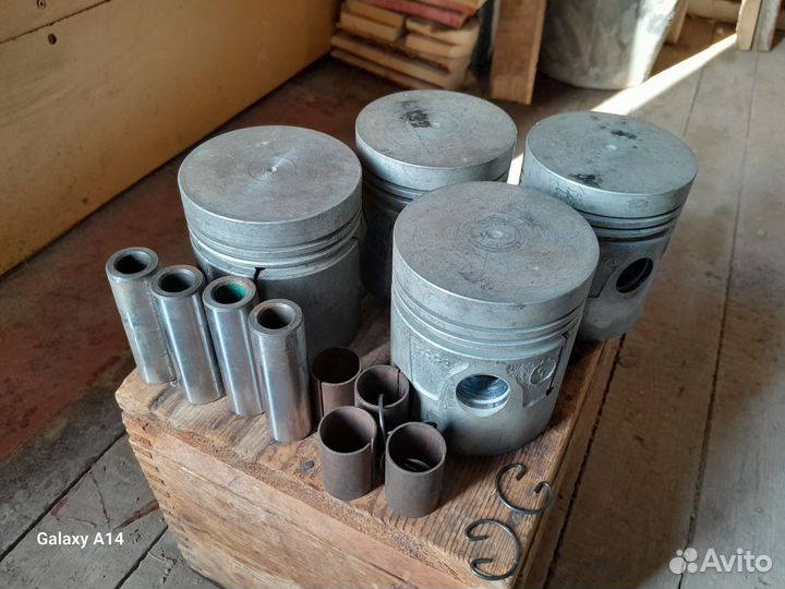 Комплект поршней Газ 69/ Волга 21