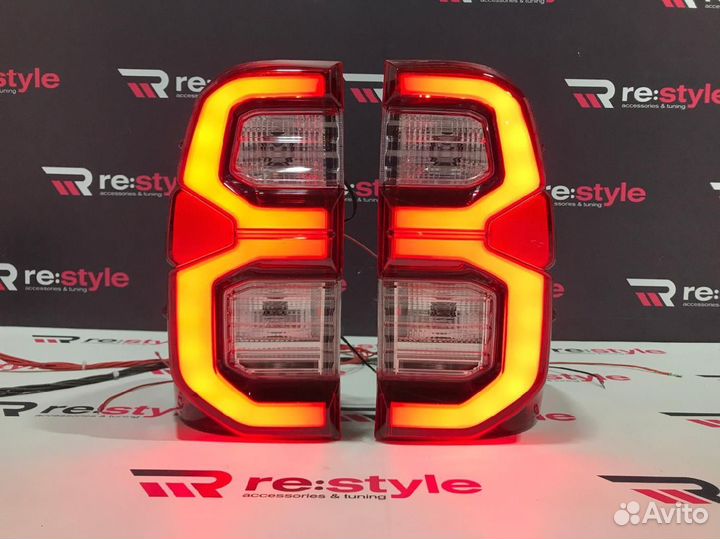 Стоп сигналы задние Toyota Hilux PickUp