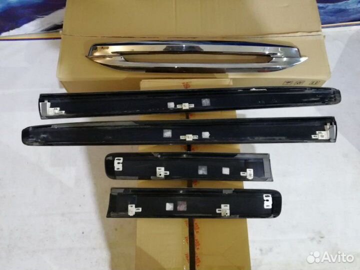 Молдинги Lexus Gx 460